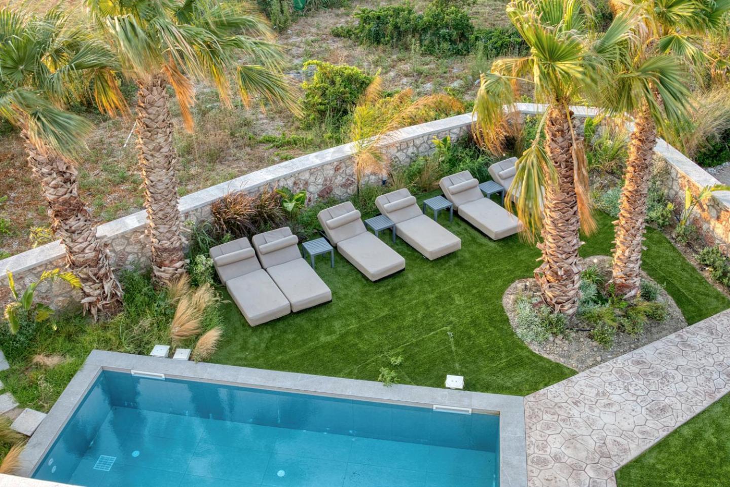 Penélope Beachfront Villa Kremastí Exterior foto